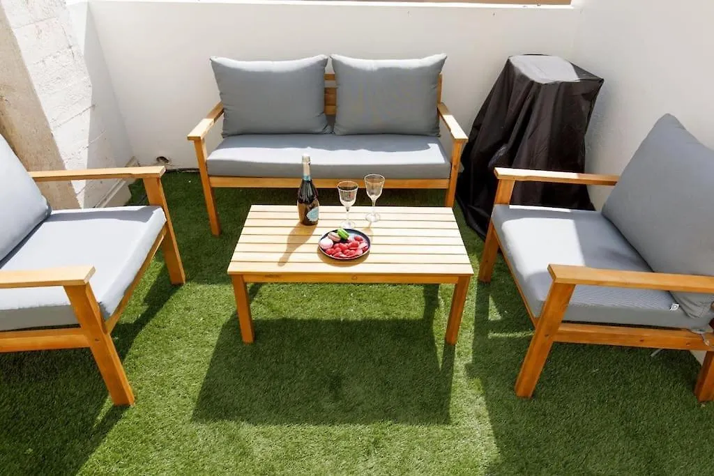 La Terrazza - By Notre Nid contacts